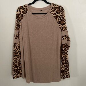 Leopard print top